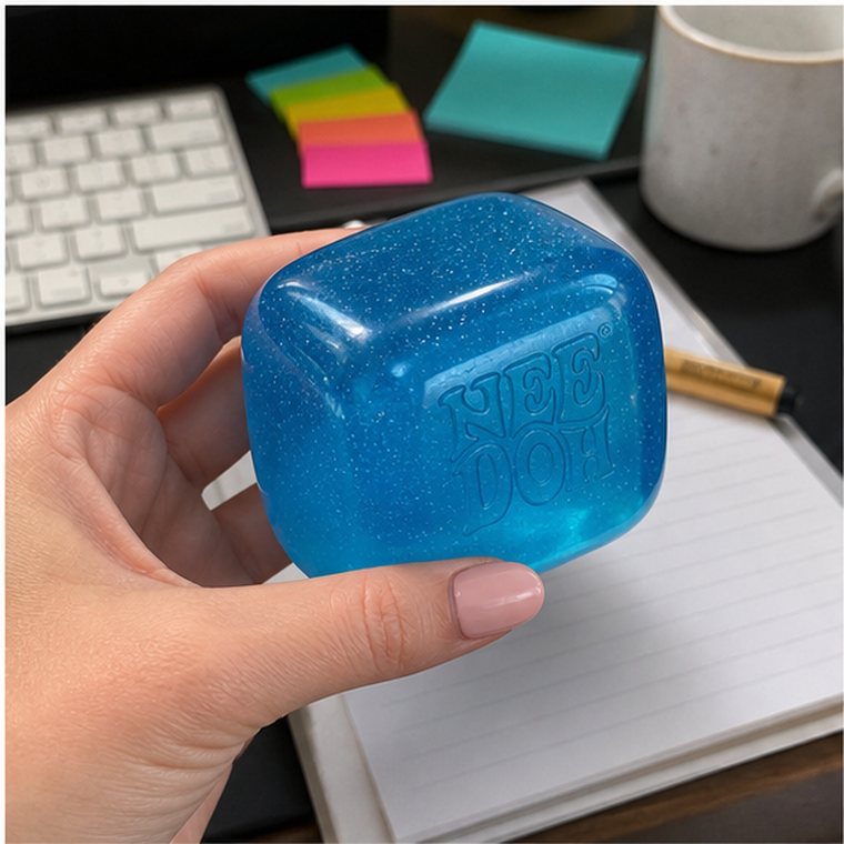 NeeDoh Classic Groovy Glob customer-style review image