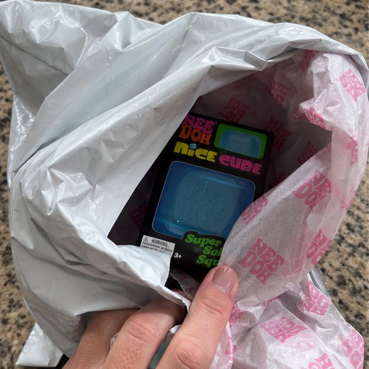 NeeDoh Classic Groovy Glob customer-style review image